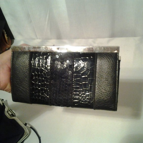 Black Wallet Clutch Purse Casual Occasion Leather - Picture 1 of 4
